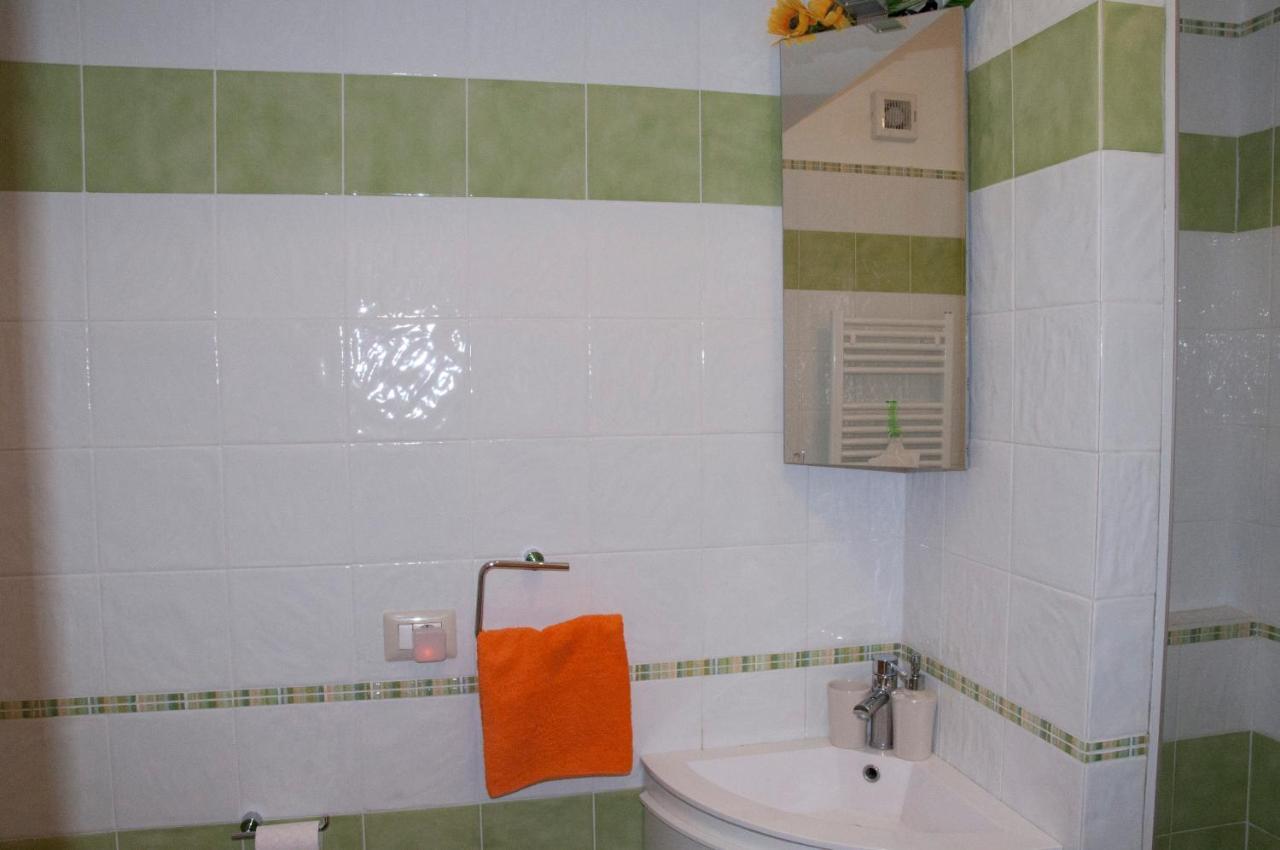 Casa Nino Apartment Рим Екстериор снимка